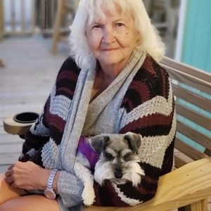 Meet your Posher, Vicki